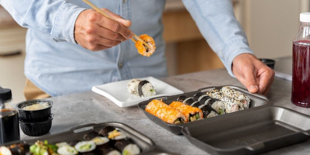 sushi packaging