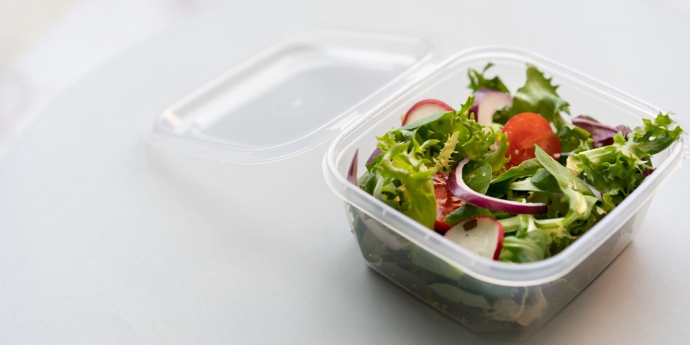 plastic deli containers